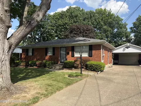 10801 Emma Jean Way, Louisville, KY 40272