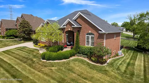 12705 Glengate Pl, Louisville, KY 40299