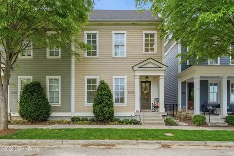 10938 Kings Crown Dr, Prospect, KY 40059