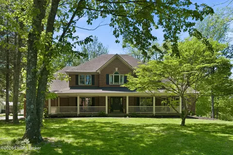 7412 Cambridge Dr, Crestwood, KY 40014