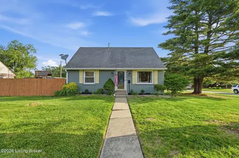 9409 Sue Helen Dr, Louisville, KY 40299