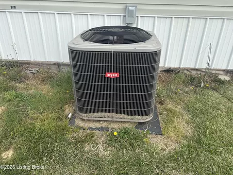 2376 Us 60, Harned, KY 40144 photo 3