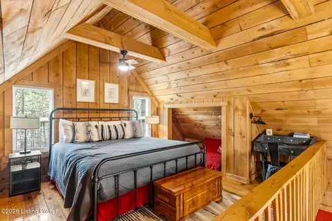 Bedroom - 769 Jock Rd, Bee Spring, KY 42207 photo 3 of 8
