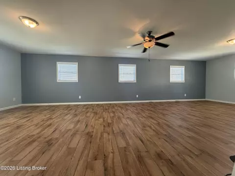 Living - 25 E Holiday Beach Loop, Mc Daniels, KY 40152 photo 5 of 5
