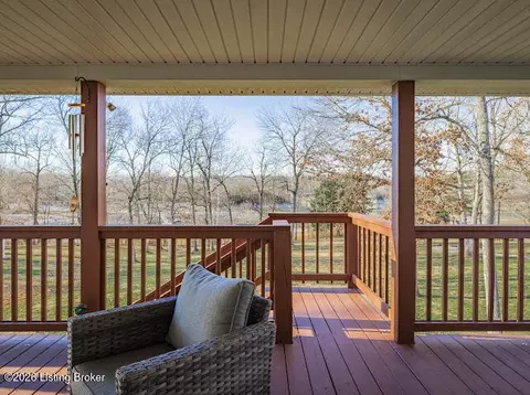 Exterior - 25 E Holiday Beach Loop, Mc Daniels, KY 40152 photo 8 of 10