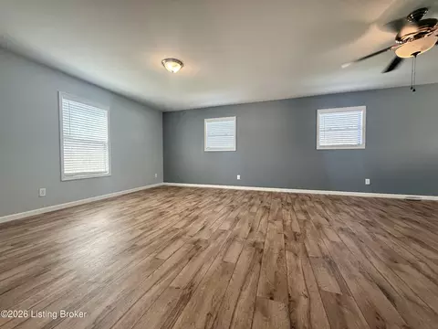 Living - 25 E Holiday Beach Loop, Mc Daniels, KY 40152 photo 3 of 5