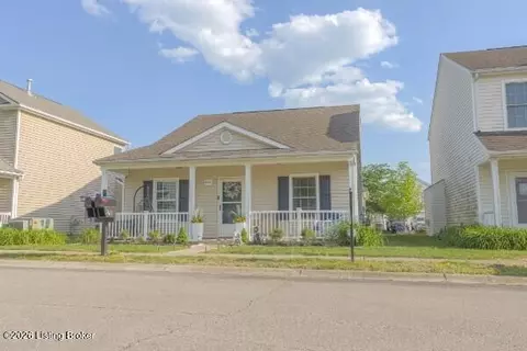 9631 Riverwalk Ave, Louisville, KY 40229