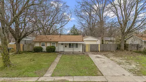 9941 Appollo Ct, Louisville, KY 40272