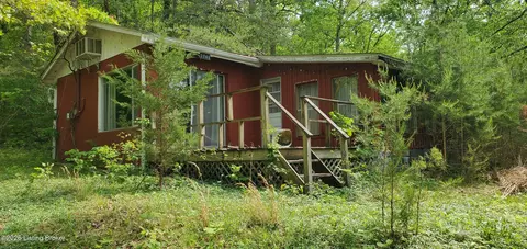 2740 Brier Creek Rd, Mammoth Cave, KY 42259