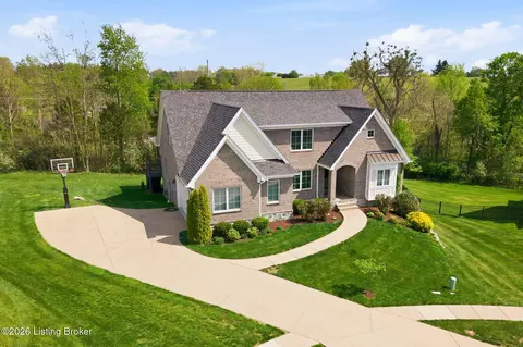 1652 Harmony Pointe Cir, Prospect, KY 40059