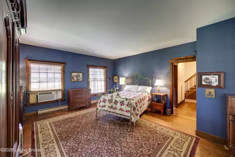 Bedroom - 2305 Reuben Smith Rd, Loretto, KY 40037 photo 3 of 7