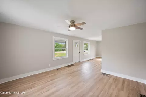 Living - 142 Brownsboro Rd, Pendleton, KY 40055 photo 2 of 5