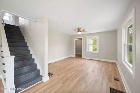 Living - 142 Brownsboro Rd, Pendleton, KY 40055 photo 1 of 5