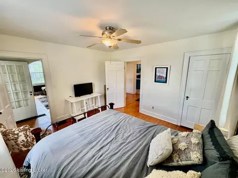 Bedroom - 209 E Virginia Ave, Springfield, KY 40069 photo 3 of 12
