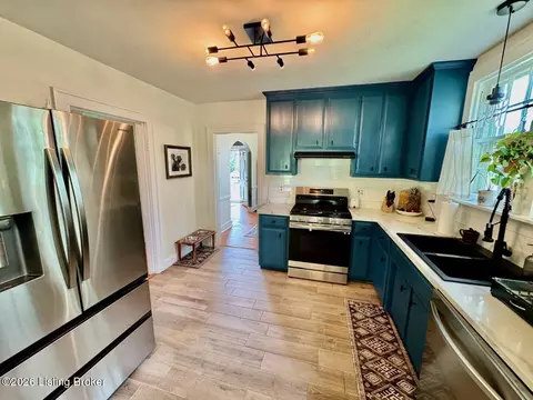 Kitchen - 209 E Virginia Ave, Springfield, KY 40069 photo 3 of 3