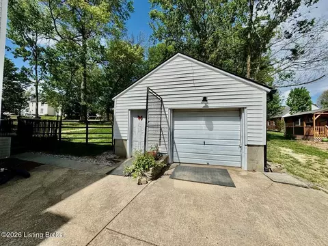 Other - 209 E Virginia Ave, Springfield, KY 40069 photo 6 of 6