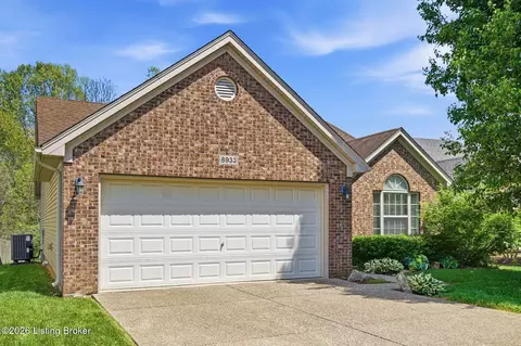 8933 Eli Dr, Louisville, KY 40291