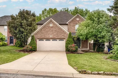 10716 Elkington Ln, Louisville, KY 40241