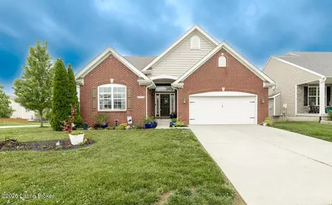 16501 Rockcrest View Ln, Louisville, KY 40245