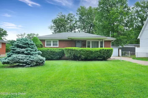 3129 Wilkie Rd, Louisville, KY 40216