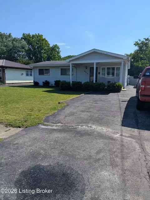 9914 Scrim Ave, Louisville, KY 40272
