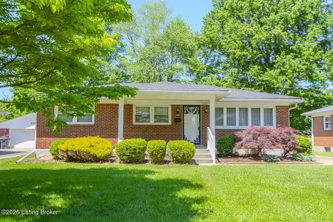 6304 Greenview Dr, Louisville, KY 40216