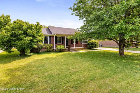110 Quiet Spring Dr, Bardstown, KY 40004
