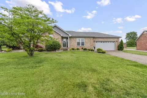 247 Fincastle Way, Shepherdsville, KY 40165