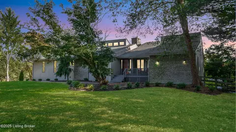 10804 Taylor Lake Rd, Goshen, KY 40026