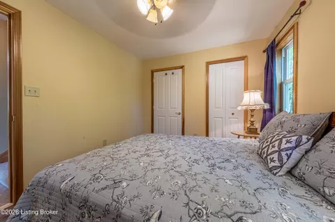 Bedroom - 482 Rolling Stone Acres Ln, Leitchfield, KY 42754 photo 11 of 16