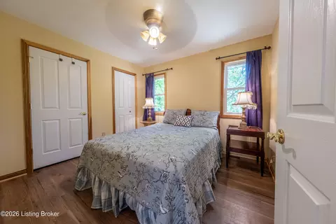 Bedroom - 482 Rolling Stone Acres Ln, Leitchfield, KY 42754 photo 8 of 16