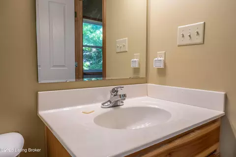 Bath - 482 Rolling Stone Acres Ln, Leitchfield, KY 42754 photo 6 of 6