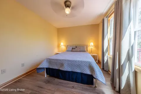 Bedroom - 482 Rolling Stone Acres Ln, Leitchfield, KY 42754 photo 6 of 16