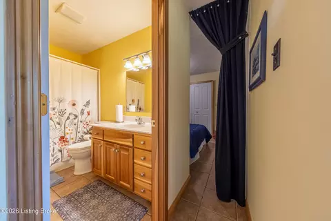 Bath - 482 Rolling Stone Acres Ln, Leitchfield, KY 42754 photo 1 of 6
