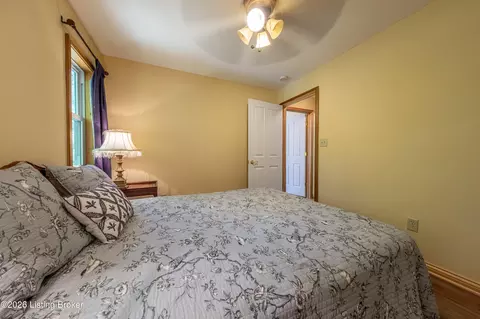 Bedroom - 482 Rolling Stone Acres Ln, Leitchfield, KY 42754 photo 10 of 16