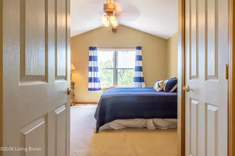 Bedroom - 482 Rolling Stone Acres Ln, Leitchfield, KY 42754 photo 12 of 16