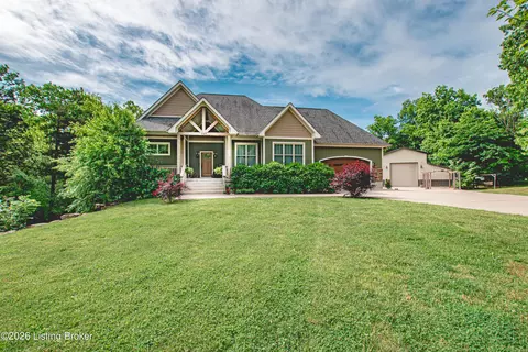 189 Lotus Dr, Shepherdsville, KY 40165