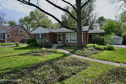 318 Primrose Dr, Louisville, KY 40207
