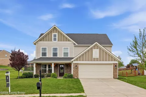 301 Copper Creek Dr, Mount Washington, KY 40047