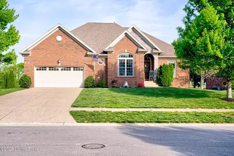 688 Ashbourne Dr, Shelbyville, KY 40065