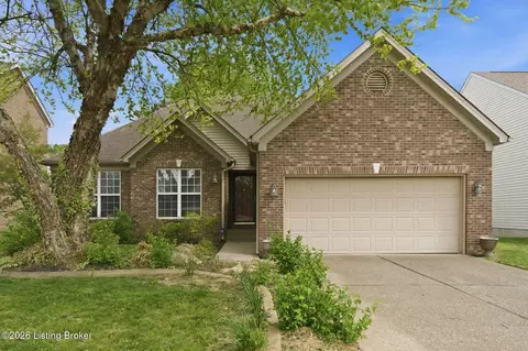 7313 Spring Run Dr, Louisville, KY 40291