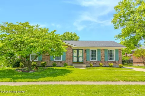 4012 Graf Dr, Louisville, KY 40220