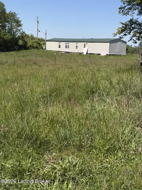 345 Thornhill Estates Ln, Irvington, KY 40146