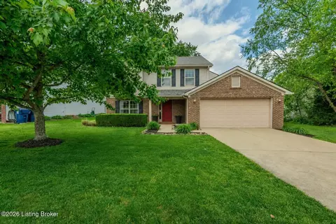 1002 Shoreline Dr, La Grange, KY 40031