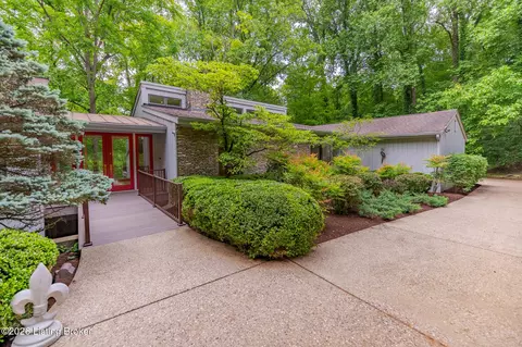 3 E Mill Pl, Louisville, KY 40222