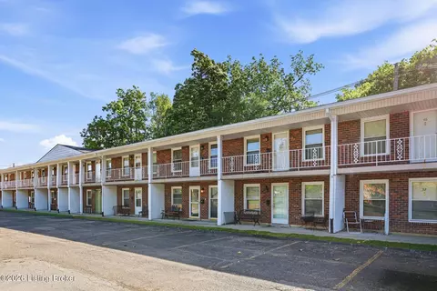 4501 S 6th St #44, Louisville, KY 40214