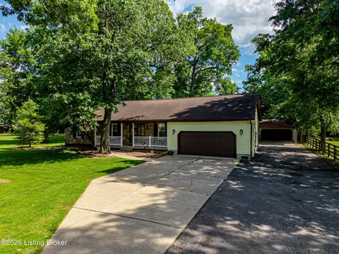 314 Bakers Ln, Louisville, KY 40214