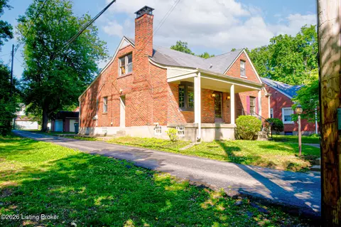 3124 Chickadee Rd, Audubon Park, KY 40213