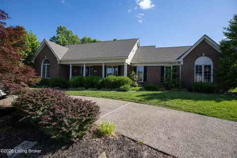 1606 Parkridge Pkwy, Louisville, KY 40214