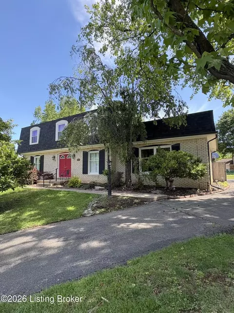 1303 Limestone Trce, Louisville, KY 40223
